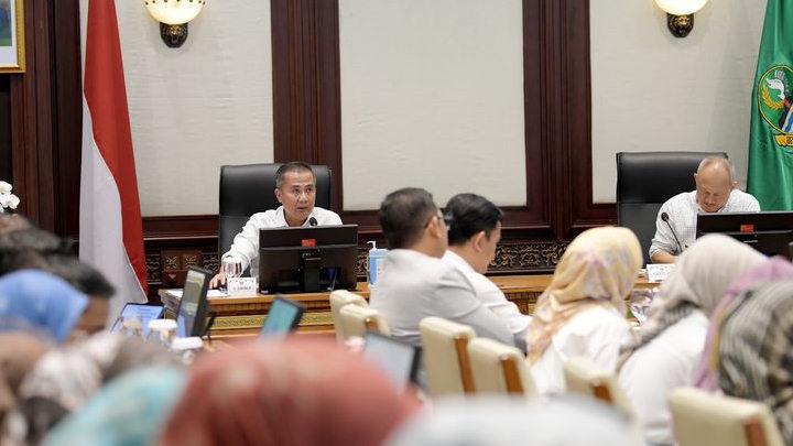 Jelang Operasional Komersial Kereta Cepat Jakarta-Bandung, Pemdaprov Jabar Akan Gandeng UMKM