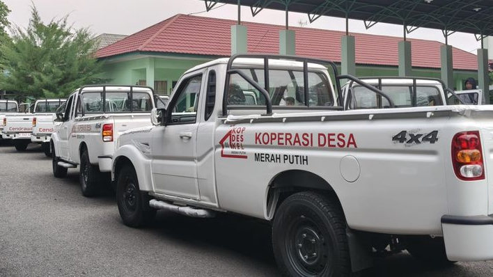 20 Desa di Karawang Terima Mobil Operasional Koperasi dari Agrinas