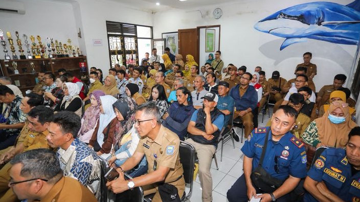 Pemkot Bandung Tunda Perbaikan Jalan Panjunan, PKL Jadi Sorotan Utama