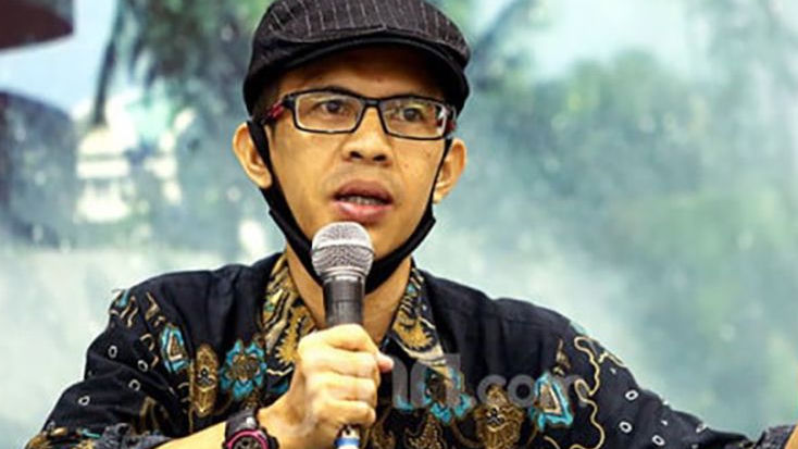 Anies Dituding Jalankan Politik Identitas Karena Didukung 212, Ujang : Itu Diarahkan ke Oposisi