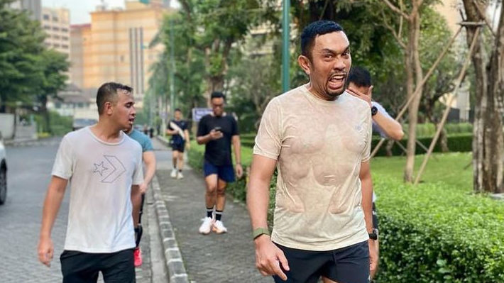 Ahmad Sahroni Bongkar Fakta Soal Flashdisk Putih, Ternyata Cuma Fitnah malah Nantang Balik!