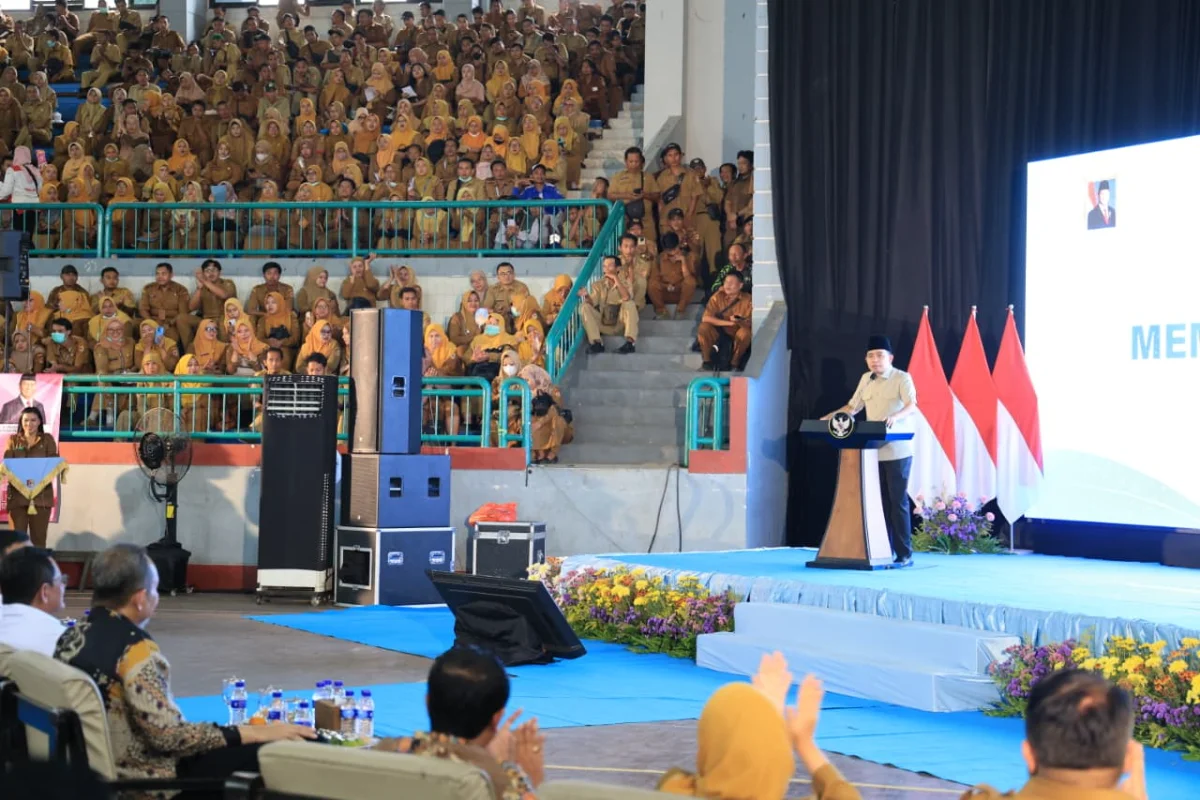 Di Depan MenPAN-RB, Gus Fawait Tegaskan Komitmen Pemkab Jember Pertahankan Ribuan PPPK Paruh Waktu