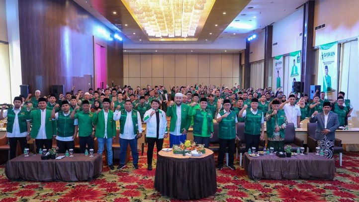 Jelang Kampanye, Mardiono Hadiri Pengukuhan dan Bimtek Relawan Pemenangan Caleg PPP di Jakarta