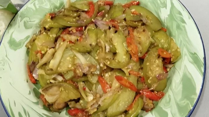 Resep Terong Hijau Sambal Matah, Pedas Segar dengan Aroma Wangi Menggoda