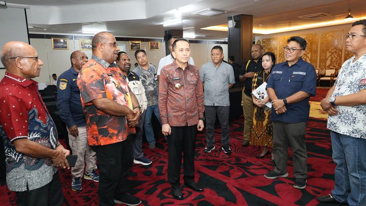 Pj Gubernur Papua Agus Fatoni Dukung Penuh Kesiapan PSU Papua, Pastikan Pilkada Damai dan Transparan