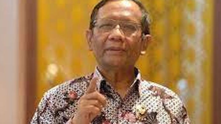 Heboh Putusan MK Proporsional Tertutup, Mahfud Minta Polisi Selidiki Pemberi Info ke Denny Indrayana