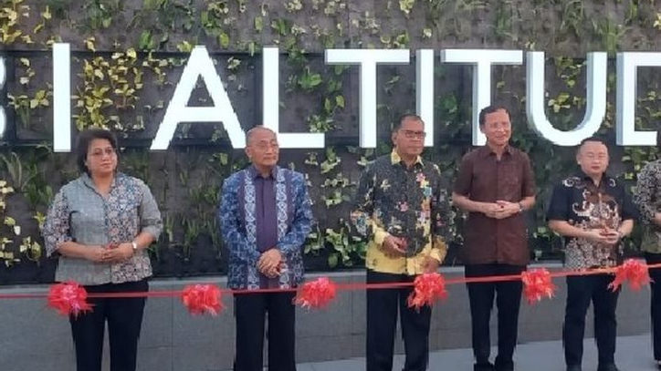 Tertinggi di Makassar, 31 Altitude-Sky Lounge Bisa Jadi Pilihan Nikmati Sunset yang Instagramable