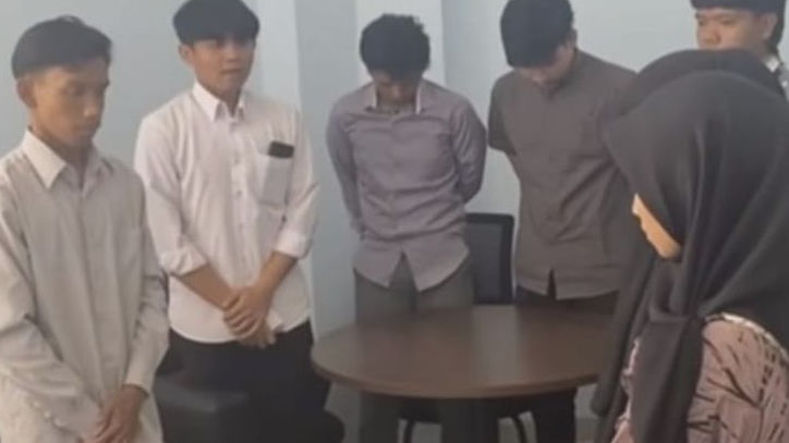 Tampang Mahasiswa Bully Wanita UIN Jambi Bercadar, Akunnya Ditandai Netizen Biar Sanksi Sosial Bekerja