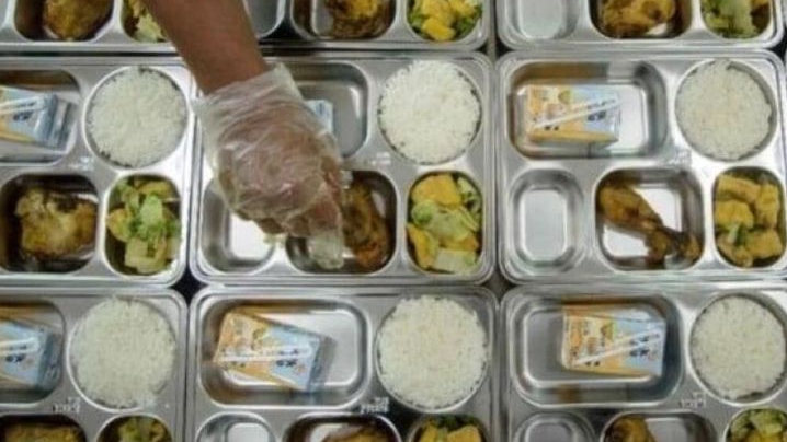 30 Ribu Petugas Makan Bergizi Gratis Belum Gajian, BGN Akui Ada Kemacetan Admin
