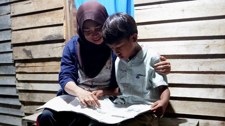Listrik Gratis 2.821 untuk Keluarga Prasejahtera di Seluruh Indonesia