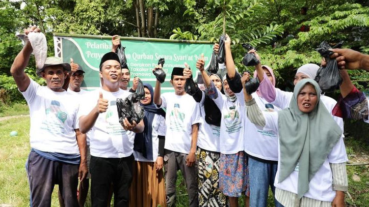 Iduladha 1444 H, Ganjar Takalar Adakan Pelatihan Penyembelihan Hewan Kurban
