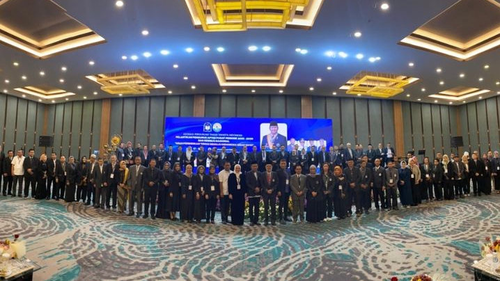 3.000 PTS Berkumpul, APTISI Kukuhkan Pengurus Baru, Menteri Brian Dorong Pemikiran Tajam dan Kolaborasi