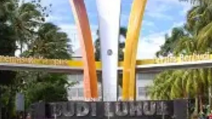 Kampus Budi Luhur Berpengalaman Sejak 1979,.Mencetak Mahasiswa Berprestasi yang Siap Kerja