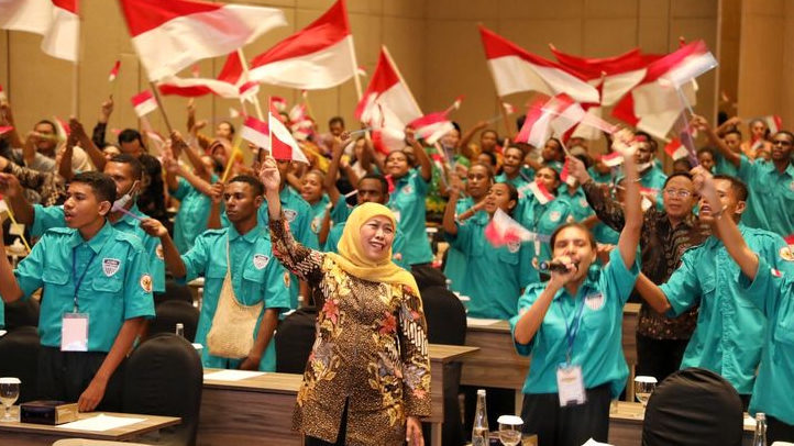 Khofifah Bangga Ratusan Siswa Papua Sekolah di Jatim Lewat Program ADEM