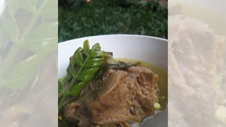Olahan Daging Kurban Biar Nggak Bosan, Asem-asem Pedas Kambing Daun Kedondong Ini Bikin Nagih