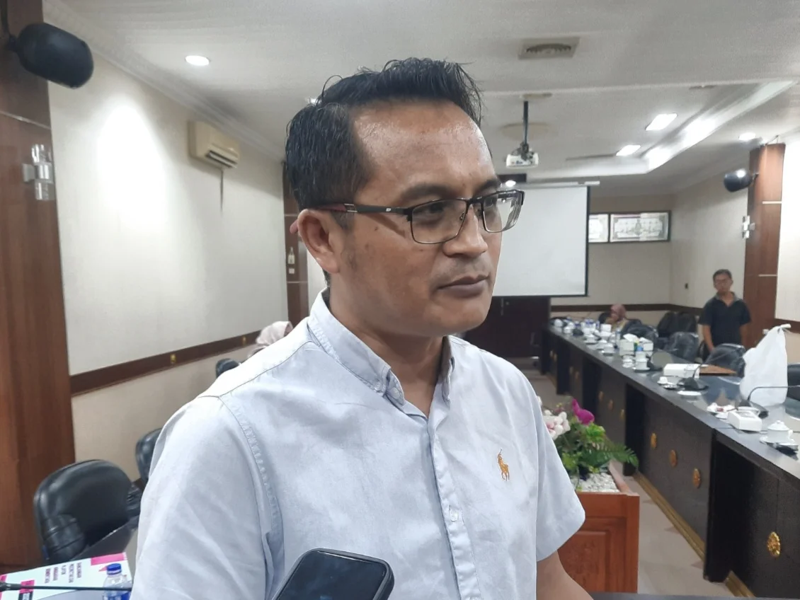 Antrean Panjang BBM di Jember Kembali Terjadi, Wakil Ketua DPRD Sesalkan Lambannya Sosialisasi Pertamina