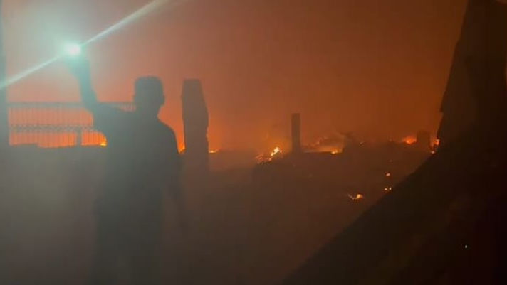 3 Orang jadi Korban Kebakaran Gudang Oli Bekas di Tangerang, 82 Warga Mengungsi