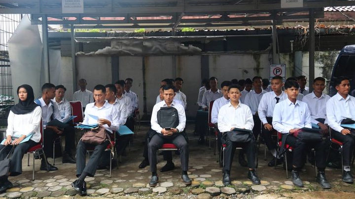 KAI Daop 3 Cirebon Imbau Waspada Penipuan Rekrutmen Digital