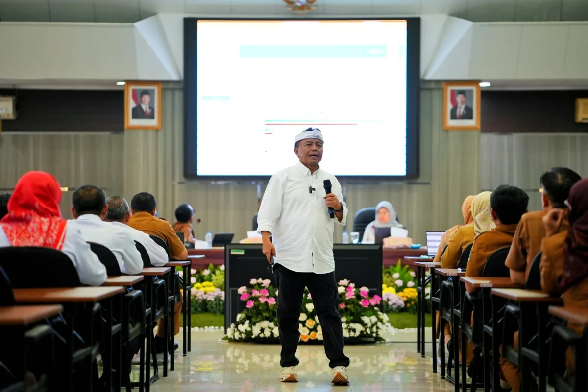Sekda Jabar Bentuk Tim Pemburu Anak Tidak Sekolah, Camat hingga Kepala Dinas Diminta Turun Langsung