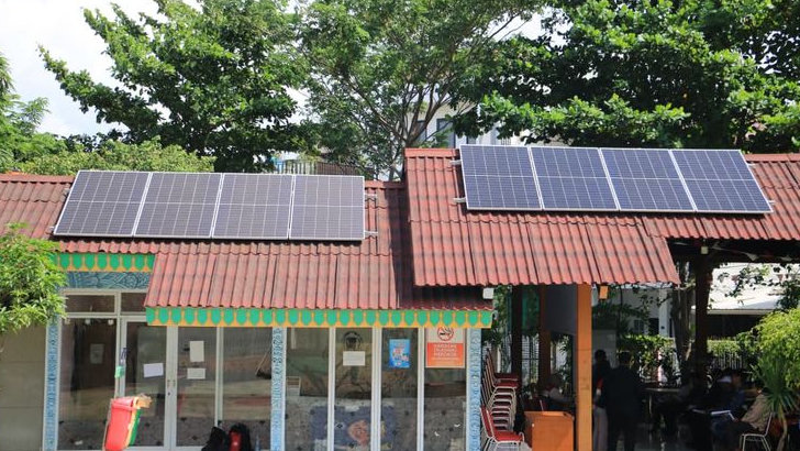 Pertamina Patra Niaga Regional JBB Hadirkan Panel Surya di RPTRA Sunter, Dorong Kemandirian Energi Warga