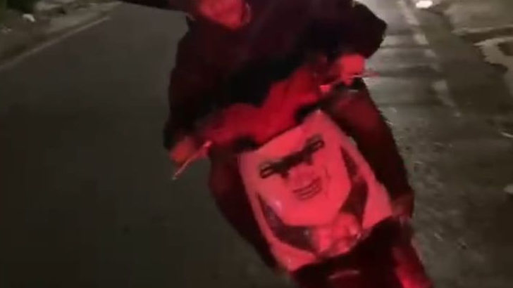 ABG yang Viral Ngebut Sambil Acungkan Tongkat Baseball Ditangkap Polisi, Langsung Hilang Deh Songongnya