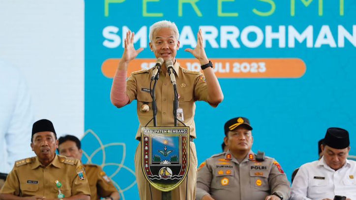 Nama Ganjar Pranowo Meroket di Tiga Media Sosial, Anies Baswedan Cuma Menang di Twitter