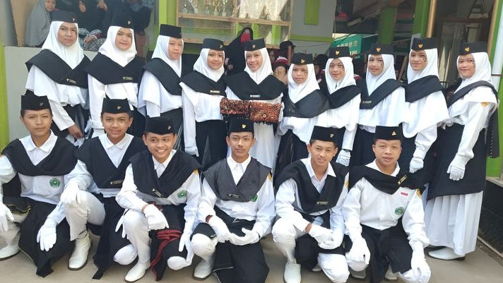 MA Nuuru Zamzam: Mencetak Generasi Berilmu dan Berakhlak Mulia di Garut