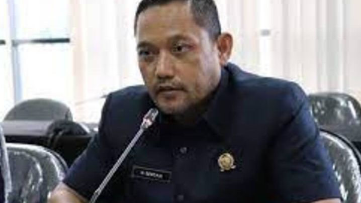 Wakil Ketua DPRD Kaltim Seno Aji Prihatin Atas Kerusakan Jalan Poros Dondang Muara Jawa