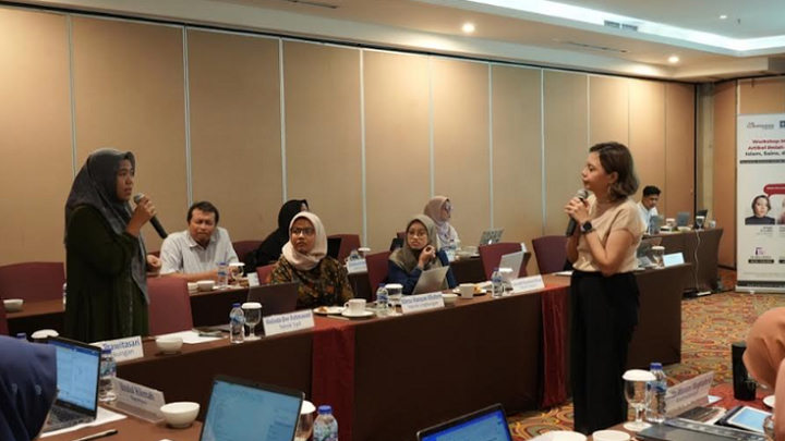 Publikasi Jurnal Itu Ribet? Ini Kesalahan Umum Dosen yang Sering Bikin Artikel Mental di Tengah Jalan