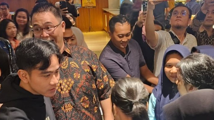 Momen Hangat Wapres Gibran Nobar Film JUMBO Bareng Anak Yatim: Tanamkan Nilai Percaya Diri, Toleransi, dan Persahabatan Sejak Dini