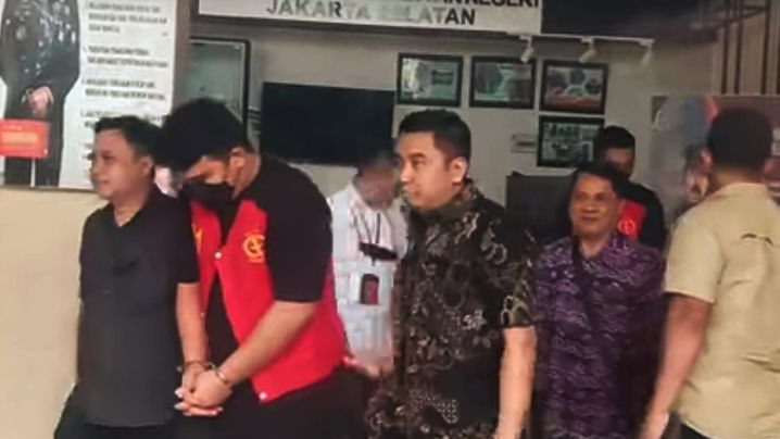 Pakai Rompi Merah, Mario Dandy dan Shane Lukas Siap Jadi Penghuni Baru Lapas Cipinang