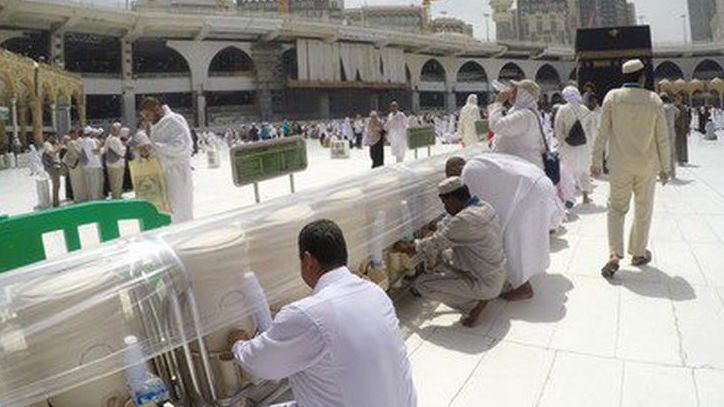 Riwayat Zamzam, Sumur Berusia 4.000 Tahun yang Tak Pernah Berhenti Mengalir
