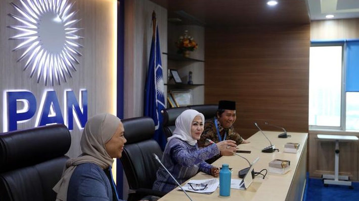 Warga Keluhkan Soal Tangki Air Raksasa PDAM Tirta Asasta Depok, Water Tank Dinilai Ancam Keselamatan Sekitar