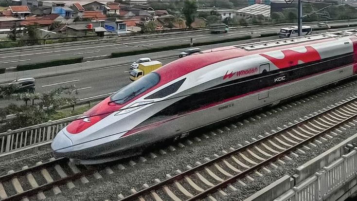 Guru Besar UMY Ungkap Proyek Whoosh Sangat Tertutup, Potensi Dugaan Korupsi di Skema Pembiayaan