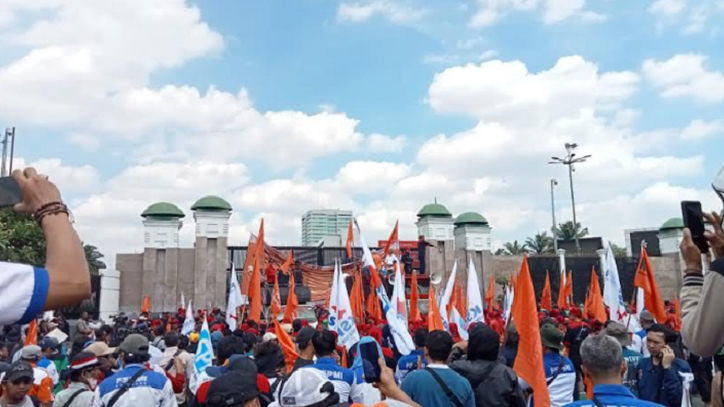 Buruh Sambut Rencana Pembatasan Outsourcing dan Pembentukan Satgas PHK