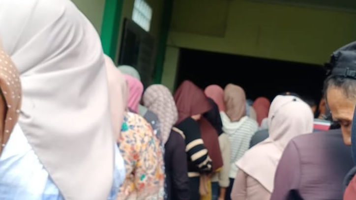 Jangan Ketinggalan! BLTS Kesra Rp 900 Ribu Dibagikan 25–28 November, Utamakan Pengambilan di GOR Desa Cileunyi Kulon
