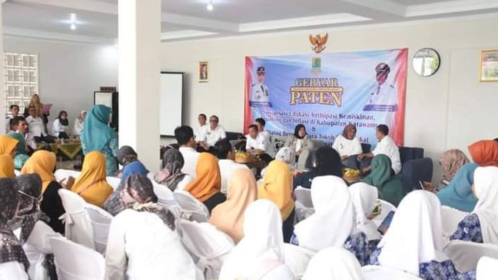 Wabup Karawang Mendukung UMKM Busana Rajut Lokal