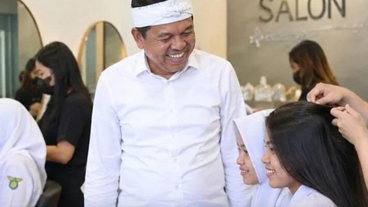 Begini Awal Mula Guru BK Potong Paksa Rambut 18 Siswi SMKN 2 Garut hingga Siswa Diajak KDM ke Salon