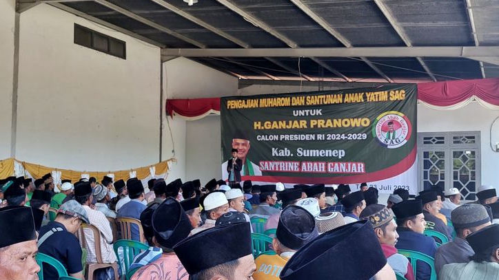 Santrine Abah Ganjar Gelar Doa Bersama dan Santunan Anak Yatim di Sumenep