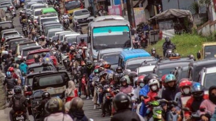 Puncak Bogor Macet, Polisi Berlakukan Skema Rekayasa Lalin