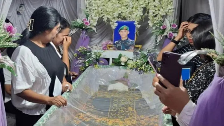 Ibu Prada Lucky Sebut Anaknya Dipukul dan Dicambuk Hingga Koma