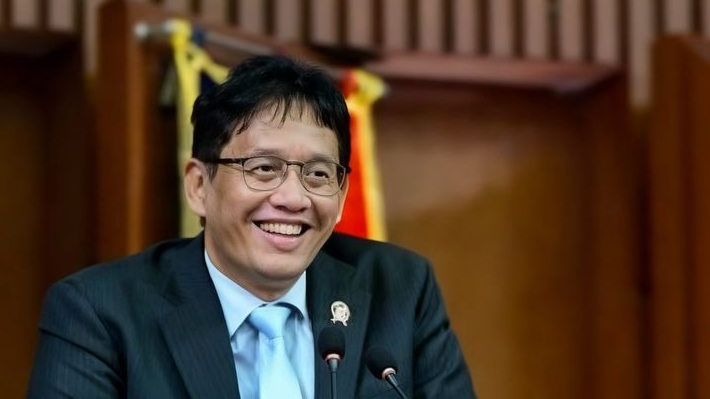 Rupiah Rp18.036 per Dolar, Purbaya Tak Khawatir Seperti 1998, Fiskal Kita Baik Ekonomi Bagus