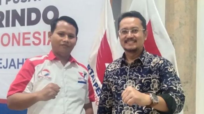 Jokowi Anteng Meski Dihujat, Waketum Perindo Sindir Rocky Gerung : Retorika Ilmunya Penuh Kebencian