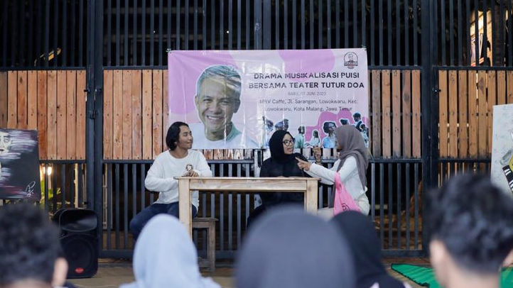 Wadahi Milenial Berkesenian, Srikandi Ganjar Gandeng Komunitas Teater Pentaskan Drama dan Musikalisasi Puisi di Malang