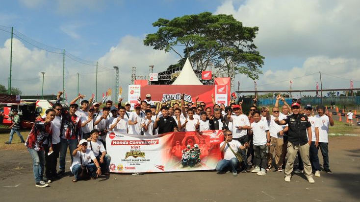 Honda Community Visit Astra Honda Dream Cup 2026 Ramaikan Serunya Balapan di Tasikmalaya