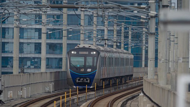 Naik MRT, TransJakarta, LRT, hingga KRL Hanya Rp80, Ini Promo Spesial 17-18 Agustus 2025