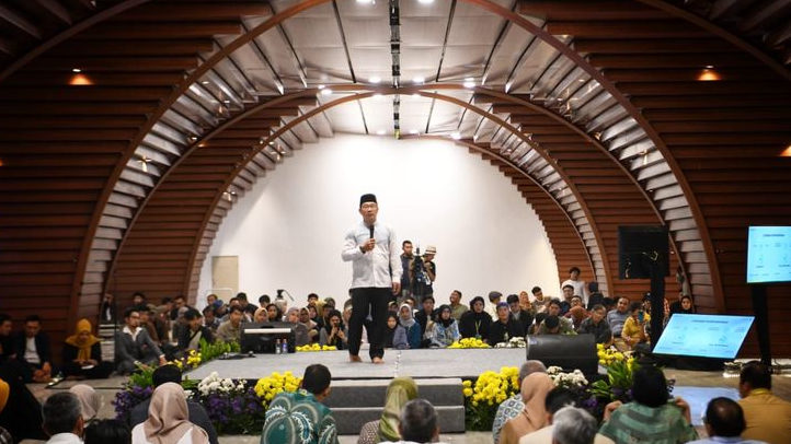Ridwan Kamil Klaim 3.500 Warga Miskin Berkurang Per Minggu di Jabar