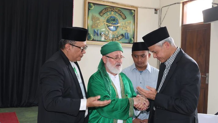 Cucu Syekh Abdul Qadir Jailani Doakan dan Beri Amalan Khusus untuk Ganjar