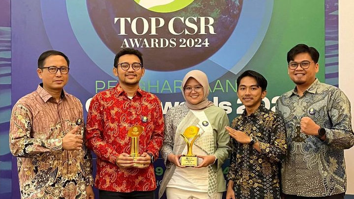 Pertamina Patra Niaga Regional Jawa Bagian Barat Raih Penghargaan Top CSR Awards 2024 Berkat Kampung Sirih Mekarsari