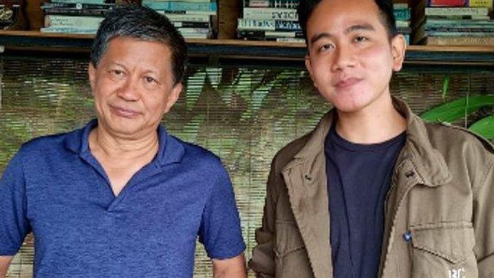 Jejak Rekam Gibran Tenyata Fans Rocky Gerung, Kini Malah Ikut Dibully Gara-gara Jokowi